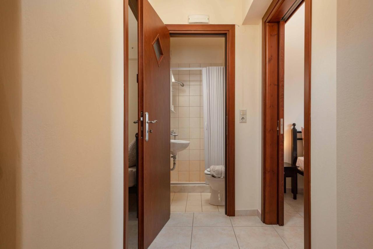 Villa Melenia For Family Holidays By The Beach Agia Pelagia Exterior foto